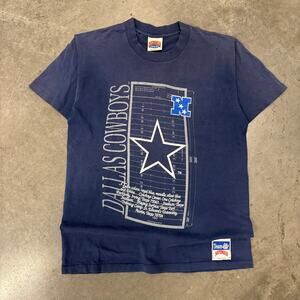 Vintage 90's SS Dallas Cowboys Navy Football Graphic Tee Nutmeg Medium